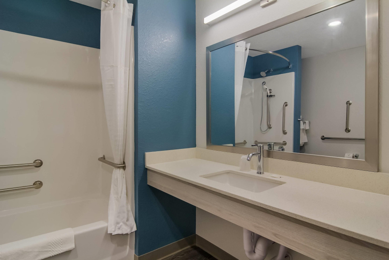 Bathroom 5, Woodspring Suites Jacksonville Orange Park, Duval