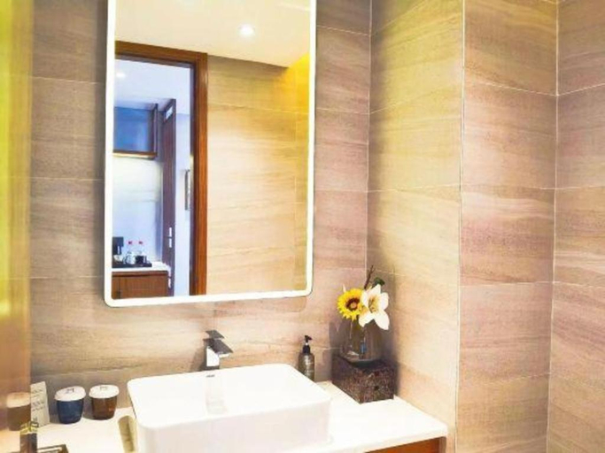 Bathroom 3, Yitel Collection Shenyang North Railway Station Metro Station, Shenyang