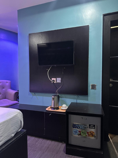 Room 3, Sethhotel Nnebisi Asaba, Oshimili South