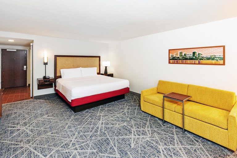Bedroom 3, Hampton Inn & Suites by Hilton Lonoke, Lonoke