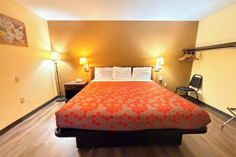 Bedroom 4, Extended Stay Inn & Suites Marion I-57, Williamson