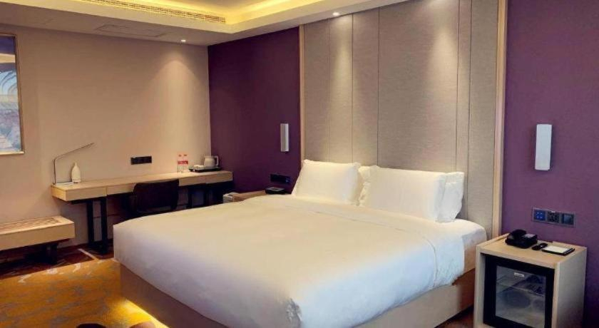 Bedroom 3, Lavande Hotel Yantai Laiyang City Center, Yantai