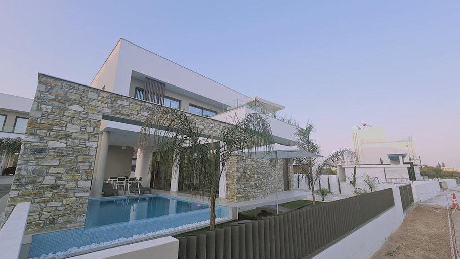 Exterior view 2, 146 2 AN - Stay Oasis Luxury Villa