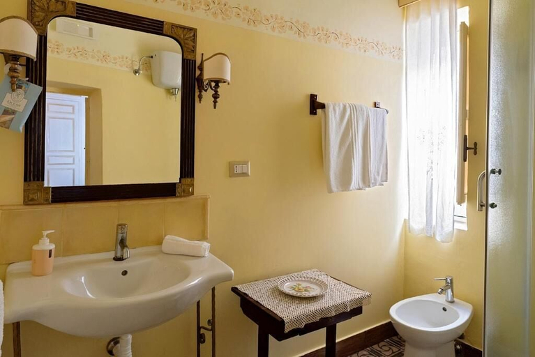 Bathroom 5, Roccamelia Dimora Esperienziale, Trapani
