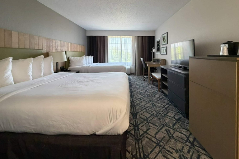 Bedroom 4, Country Inn & Suites by Radisson, Novi, MI, Oakland
