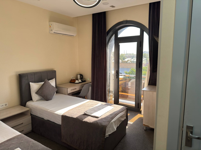 Bedroom 2, Mini Hotel, Tashkent City