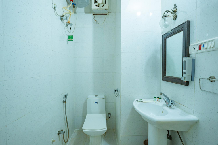 Bathroom 4, Hotel Tulsi Heritage, Jaisalmer