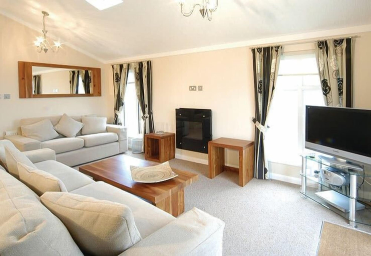 Living area 5, Ruda Holiday Park, Devon