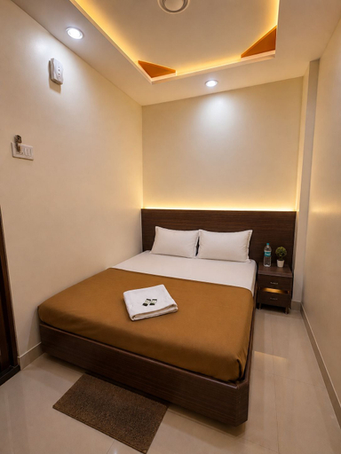 Bedroom 5, Sai G.R.K Hotel, Ahmadnagar