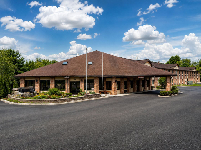 Exterior & Views, SureStay by Best Western Grove City, Mercer