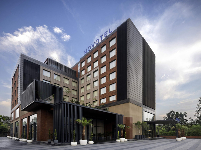 Exterior & Views 2, Novotel Chandigarh Tribune Chowk, Chandigarh