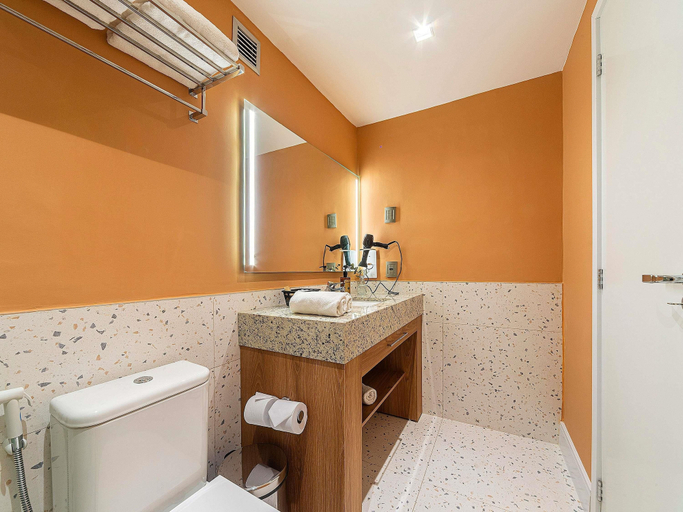 Bathroom 4, Manhattan Porto Alegre by Mercure, Porto Alegre