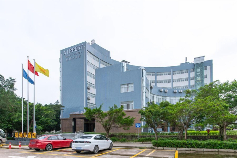 Exterior & Views 2, Airport Grand Hotel, Zhuhai
