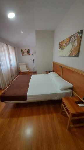 Bedroom 4, Hotel Los Barruecos by Croma, Cáceres