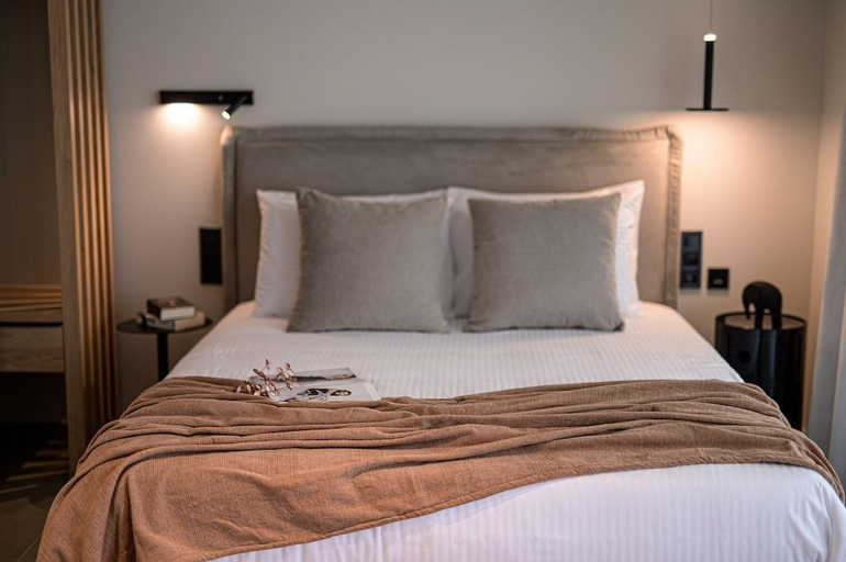 Bedroom 3, Luaz Suites, Thessaly