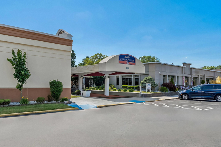 Exterior & Views 1, Howard Johnson by Wyndham Albany, Albany