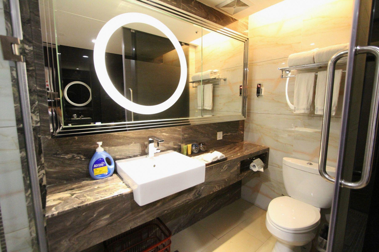 Bathroom 3, FOshan Austin Park Lane Hotel, Foshan