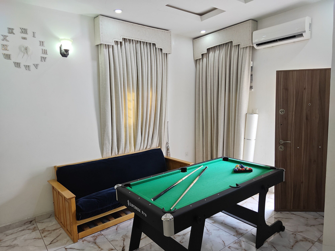 Game room 5, NatureRest 4 bedroom Shortlet in lekki, Eti-Osa