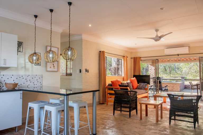 Food & Drinks, Kruger's Retreat & Rest, Ehlanzeni