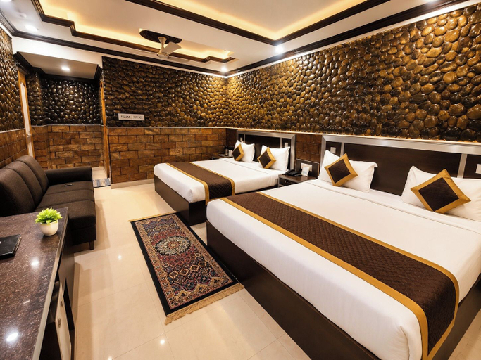 Room 2, Shanker Palace Near Main Market Katra, Reasi