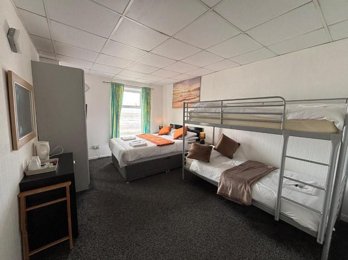 Room 5, The JackSparrow, Blackpool