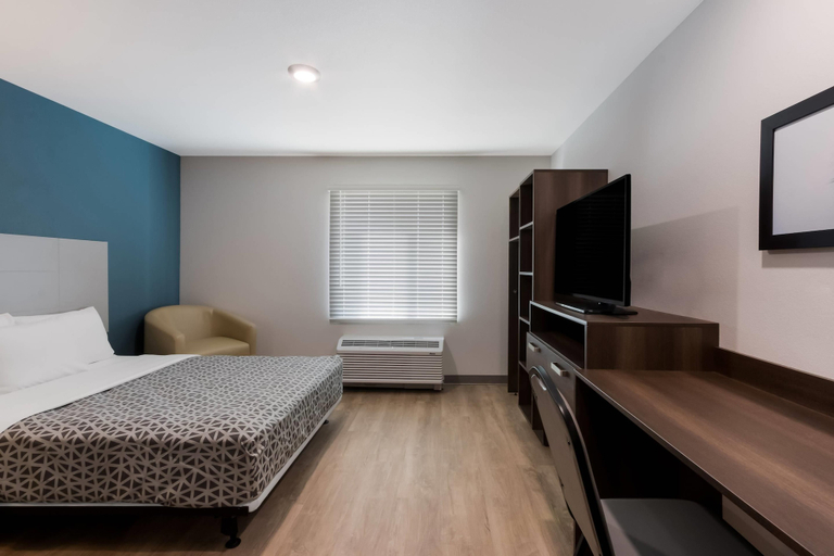 Bedroom 4, Woodspring Suites Chandler Airport, Maricopa