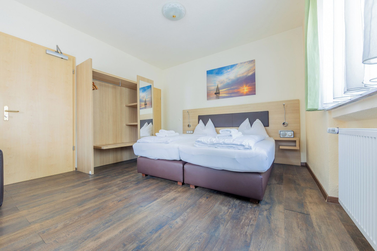 Bedroom 4, Hotel Restaurante Lorca, Heilbronn