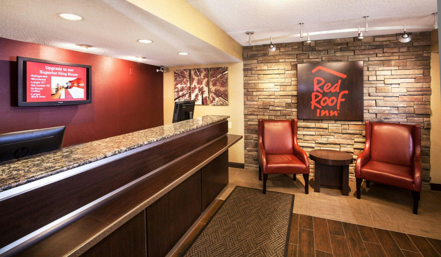 Public Area, Red Roof Inn Utica, Oneida