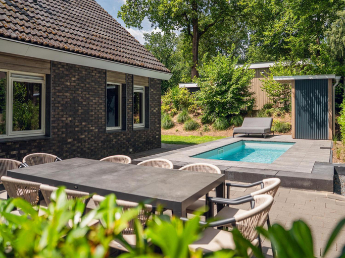 Sport & Beauty 2, Wellness Home w Hot Tub, Apeldoorn