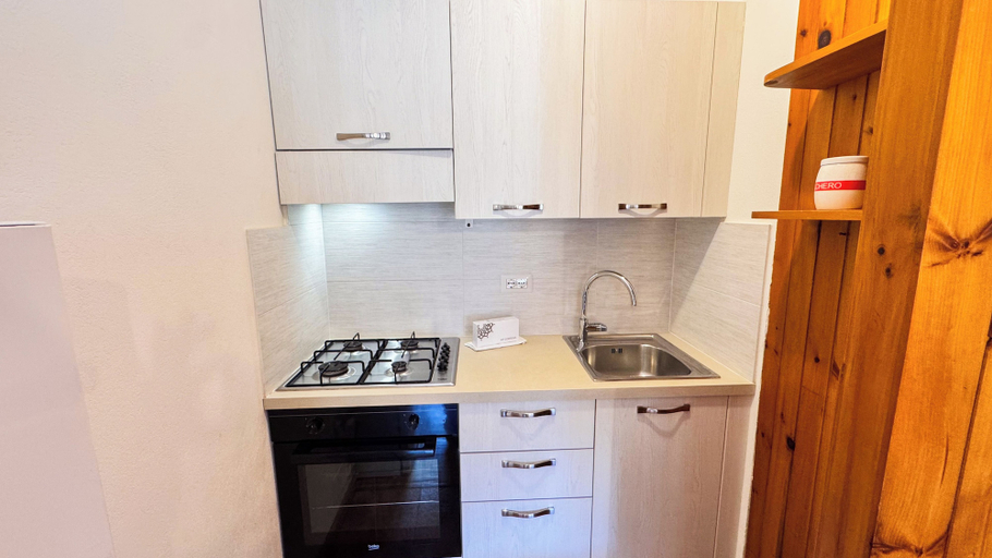 Private kitchen 3, Casa Nelly by Ca-sa Check, Trento