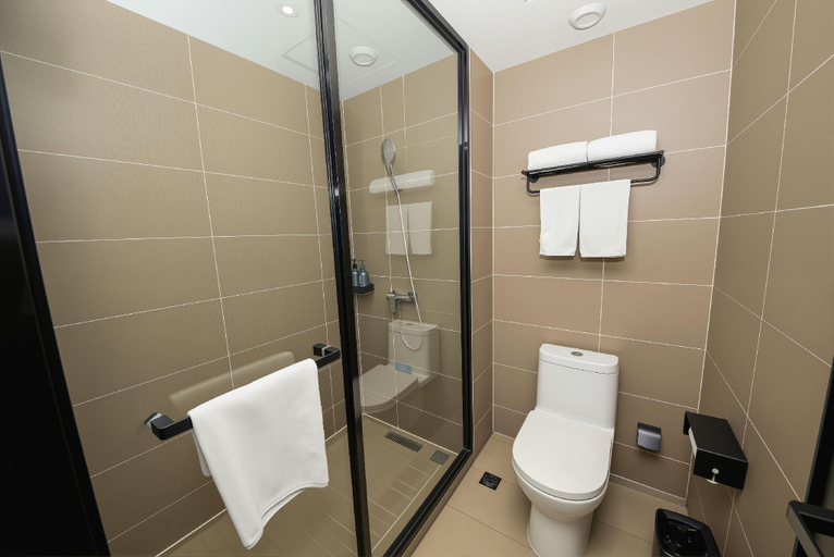 Bathroom 4, Hanting Hotel Jiaozuo Wuzhi Yingbin Avenue, Jiaozuo