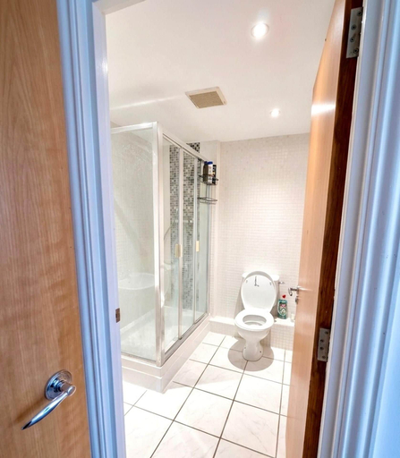 Bathroom 5, Ocean Quay Luxury Stylish 2BR Has Parking, Southampton