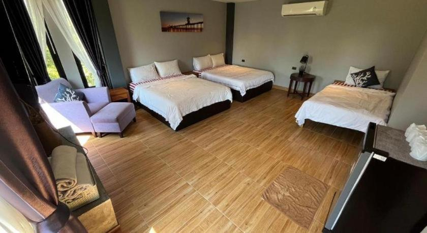 Bedroom 3, Tharadol Resort Tha Sala, Tha Sala