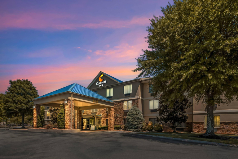 Exterior & Views 2, Comfort Inn Franklin Highway 96, Williamson
