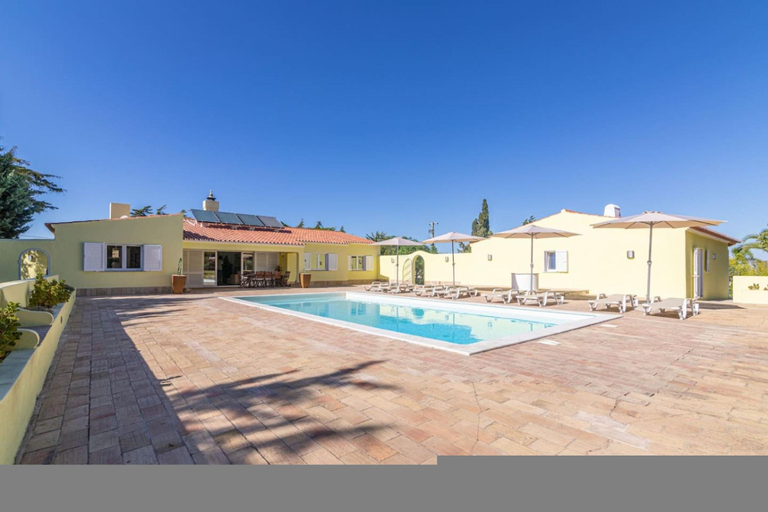 4, Villa Dean | Private Pool | Family & Golf Escape, Lagos