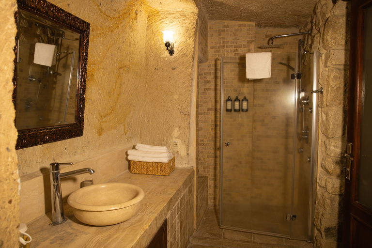 Bathroom 5, Meleklerevi Cave Hotel, Ürgüp