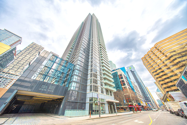 Exterior & Views, Yonder Suites, Toronto