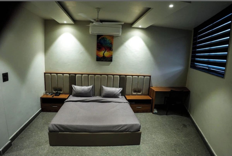 Room 2, Hotel Crown City - HCC, Hisar