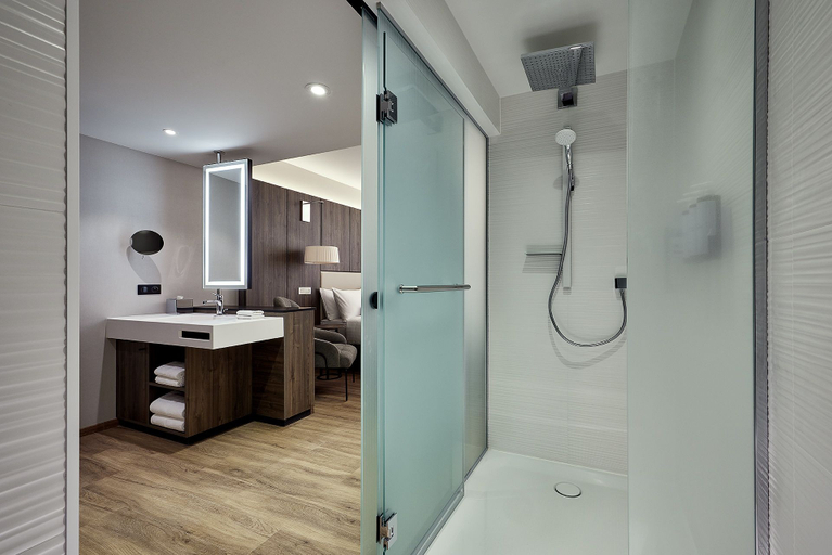 Bathroom 4, AC Hotel Strasbourg, Bas-Rhin
