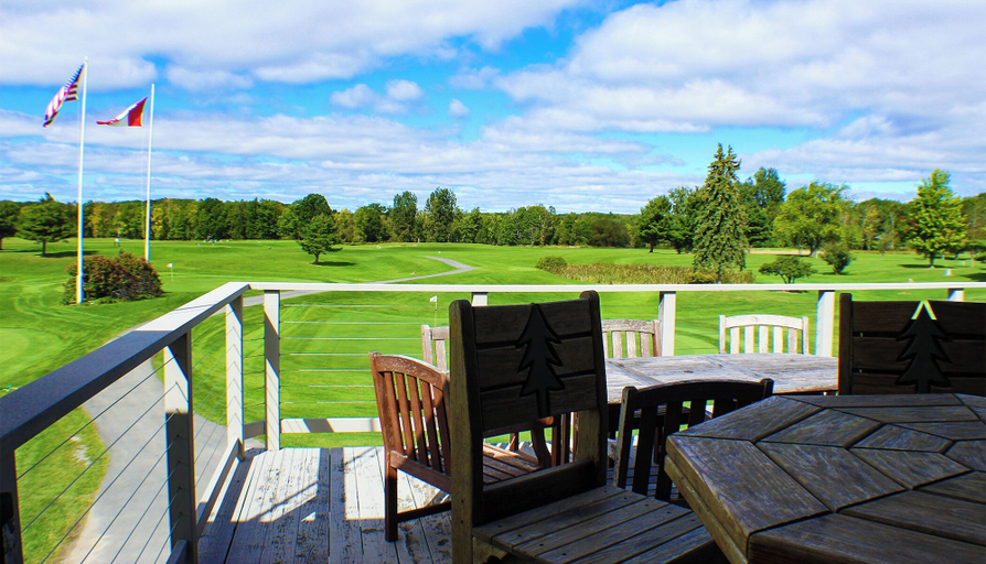 Restaurant 3, Thousand Islands Country Club, Jefferson