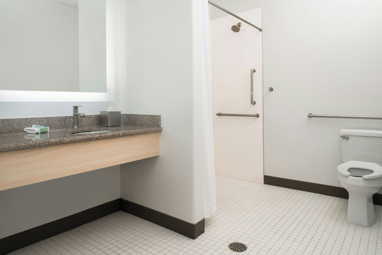 Bathroom 3, TownePlace Suites by Marriott San Pablo, Contra Costa