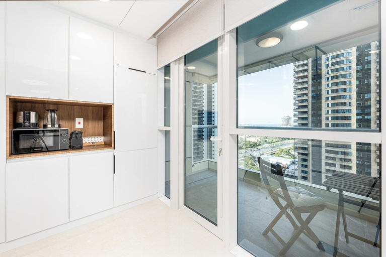 Interior 3, Chic 1BR Retreat High Floor Dubai Marina, Dubai