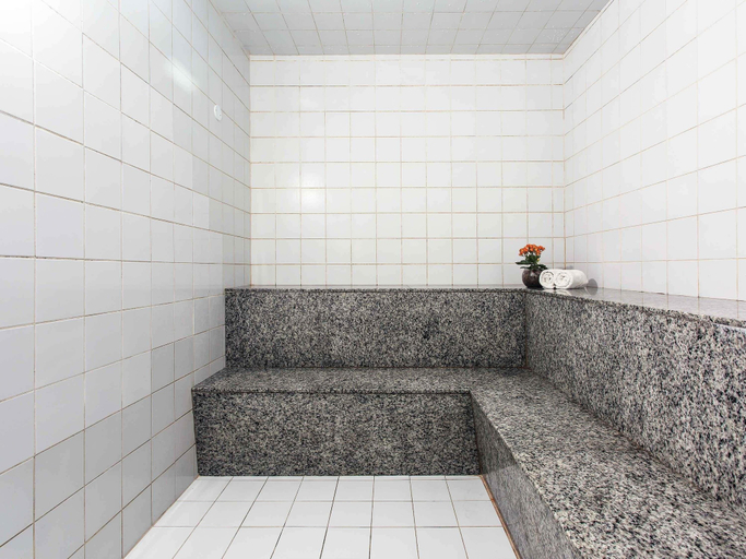 Bathroom 4, Mercure Salvador Rio Vermelho Hotel, Salvador