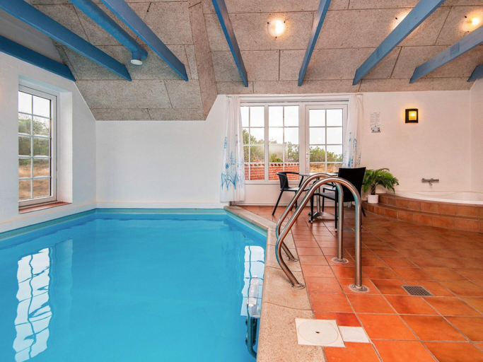 Sport & Beauty 4, 12 Person Holiday Home in Ringkobing-by Traum, Ringkøbing-Skjern