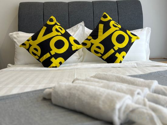 Others 4, Georgetown Beacon Executive Suite 9-10pax | Amazing SkyPool, Penang Island