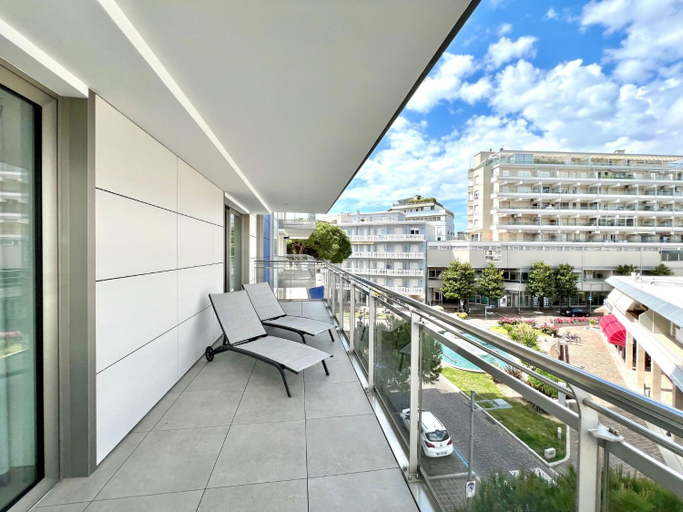 Balcony/terrace 3, Bright apartment with balconies, Udine