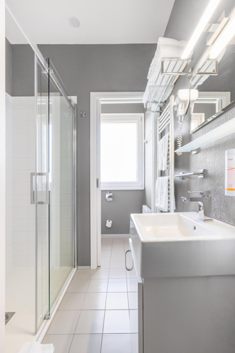 Bathroom 2, Skyhotel Prague, Praha 6
