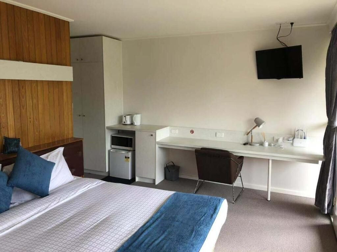 Room 3, Aston Suites - Sales, Wellington - Sale