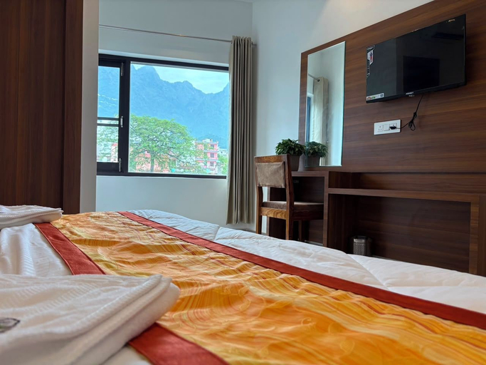 Room 3, Rattan Heritage, Reasi