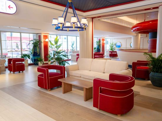 Hotel Interior/Public Areas 4, The Cruise Hotel (formerly A-ONE The Royal Cruise Hotel), Pattaya